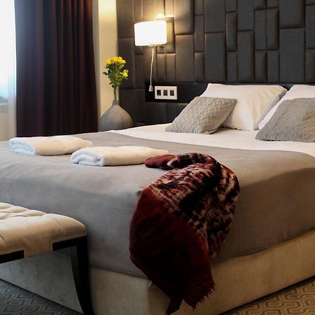 Hotel Orhideea Negresti-Oas Zewnętrze zdjęcie