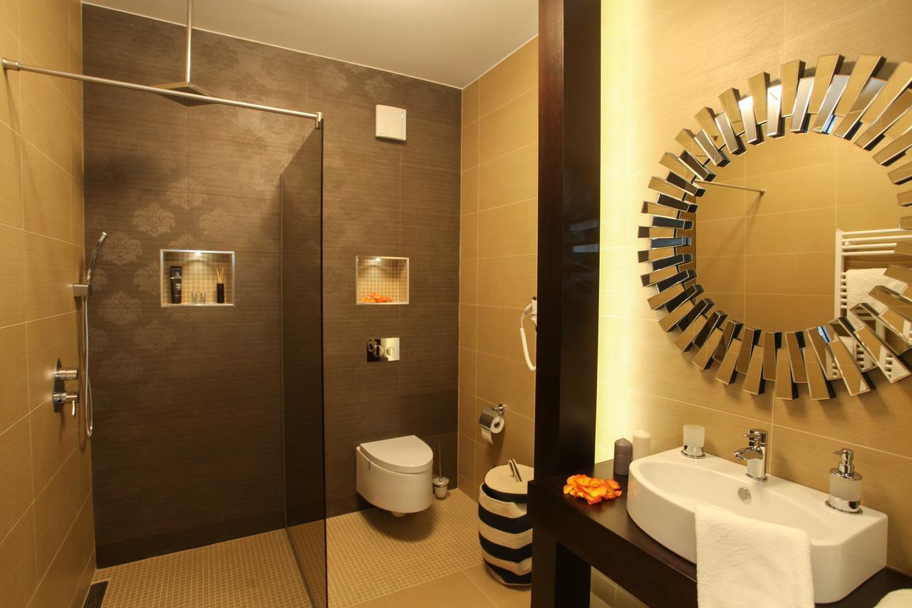 Hotel Orhideea Negresti-Oas Zewnętrze zdjęcie